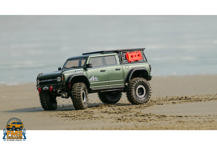 Машинка на радіокеруванні RGT 1:10 FORD BRONCO RC Rock Crawler RTR білий EX86150W фото