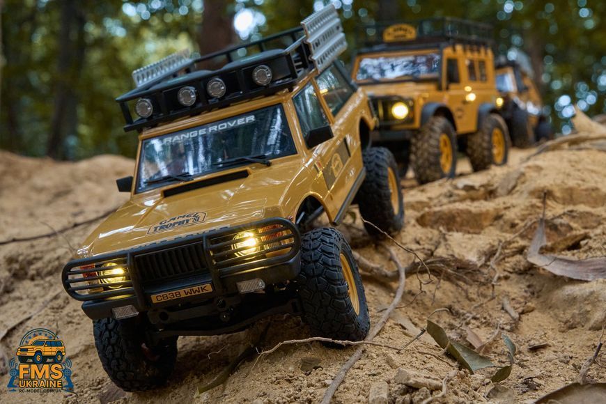 Машинка на радіокеруванні FMS 1:24 FCX24M Land Rover DISCOVERY Camel Trophy Edition RTR FMS12483RTRYL фото