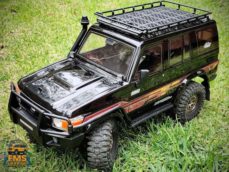 Машинка на радіокеруванні RGT RESCUER 1:10 Toyota Land Cruiser 76 RC Rock Crawler RTR сірий EX86190G фото