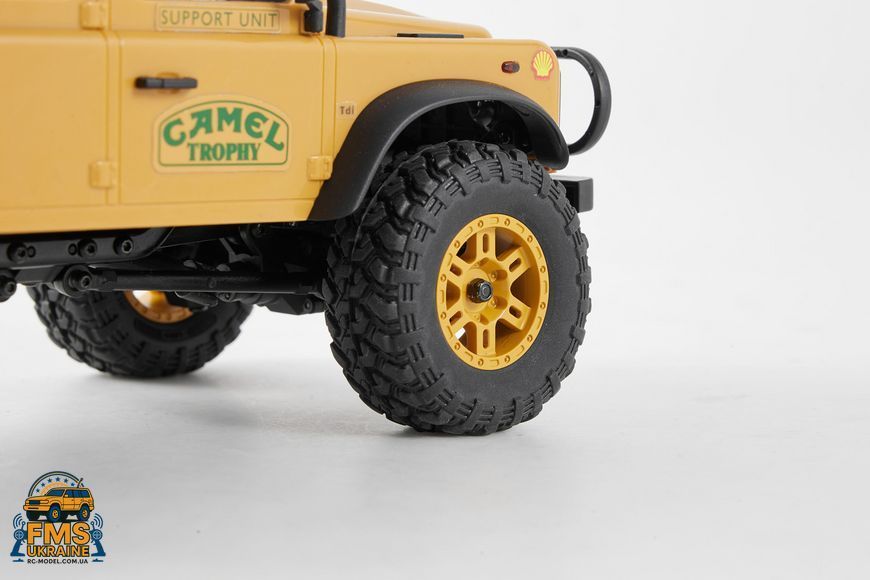 Машинка на радіокеруванні FMS 1:24 FCX24M Land Rover DEFENDER 110 Camel Trophy Edition RTR  FMS12482RTRYL фото