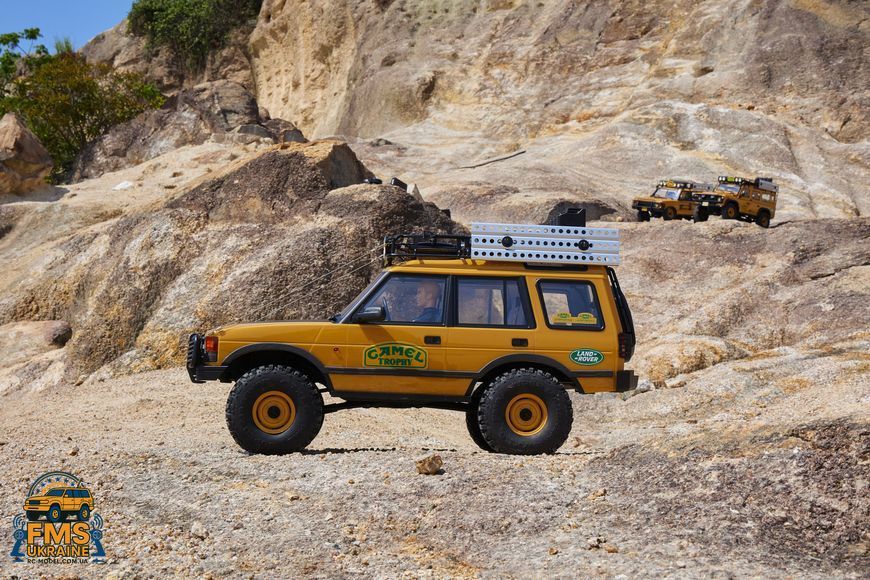 Машинка на радіокеруванні FMS FCX10 1:10 Land Rover Range ROVER RTR Yellow  FMS11044RSYL-SP фото