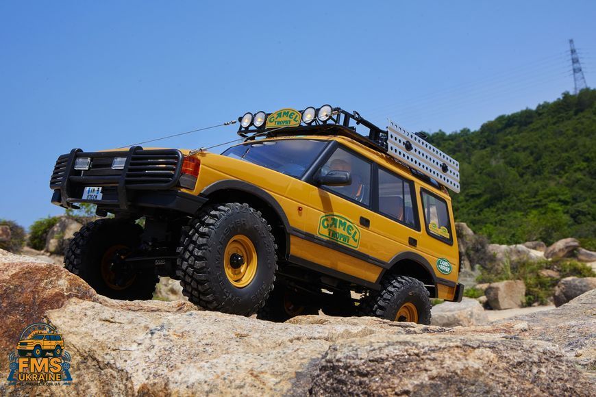 Машинка на радіокеруванні FMS FCX10 1:10 Land Rover Range ROVER RTR Yellow  FMS11044RSYL-SP фото