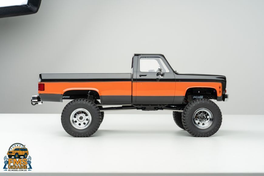 Машинка на радіокеруванні FMS 1:18&nbsp;Chevrolet K10 RTR&nbsp;BLACK чорний FMS11851RTRBK фото