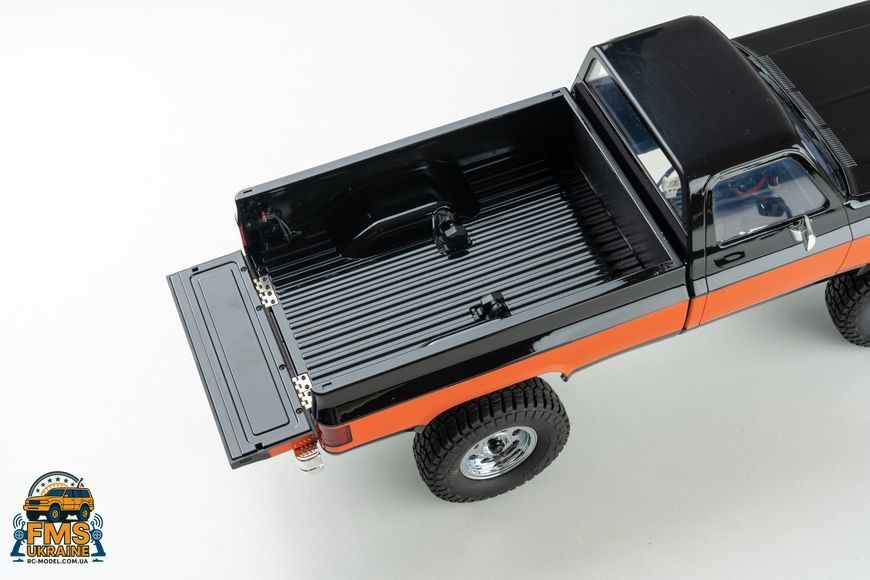 Машинка на радіокеруванні FMS 1:18&nbsp;Chevrolet K10 RTR&nbsp;BLACK чорний FMS11851RTRBK фото