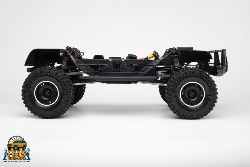 Машинка на радіокеруванні Nissan Patrol Y60 YIKONG YK4107Pro 1:10 4WD RTR Brushless RC Crawler сірий + акумулятор 2S lipo 5000+ mAh в комплекті YK4107Pro GREY фото