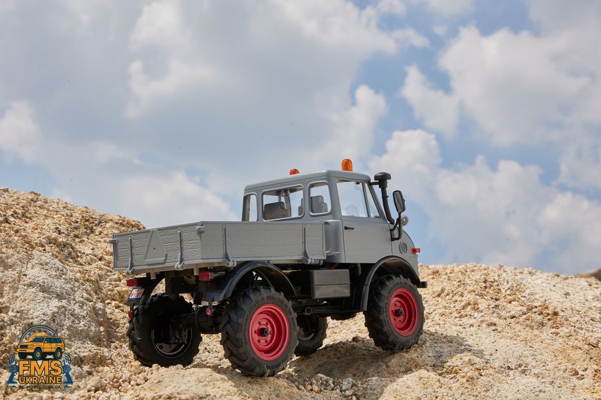 Машинка на радіокеруванні FMS 1:24 FCX24 MERCEDES-BENZ UNIMOG 421 RTR Сірий FMS12405RTRGY фото