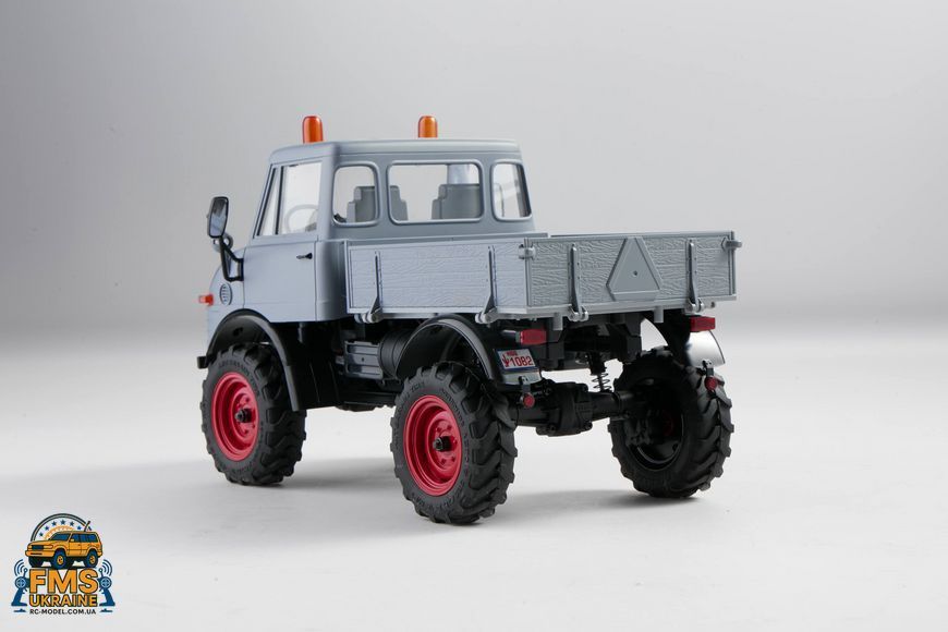 Машинка на радіокеруванні FMS 1:24 FCX24 MERCEDES-BENZ UNIMOG 421 RTR Сірий FMS12405RTRGY фото